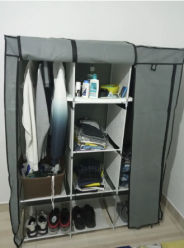 Closet organizador armado por un cliente